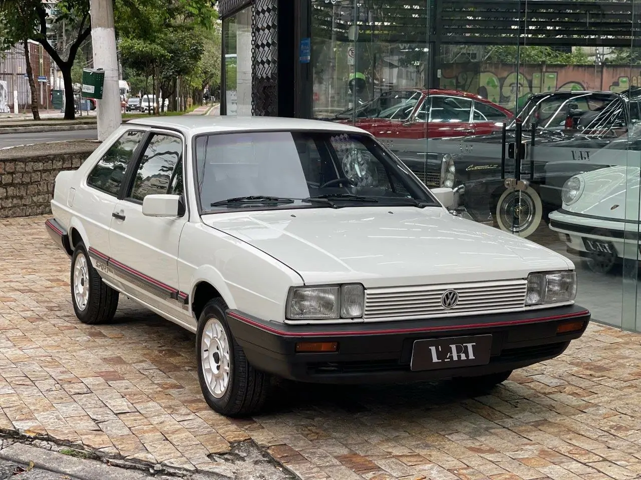 VW SANTANA SPORT - 1990