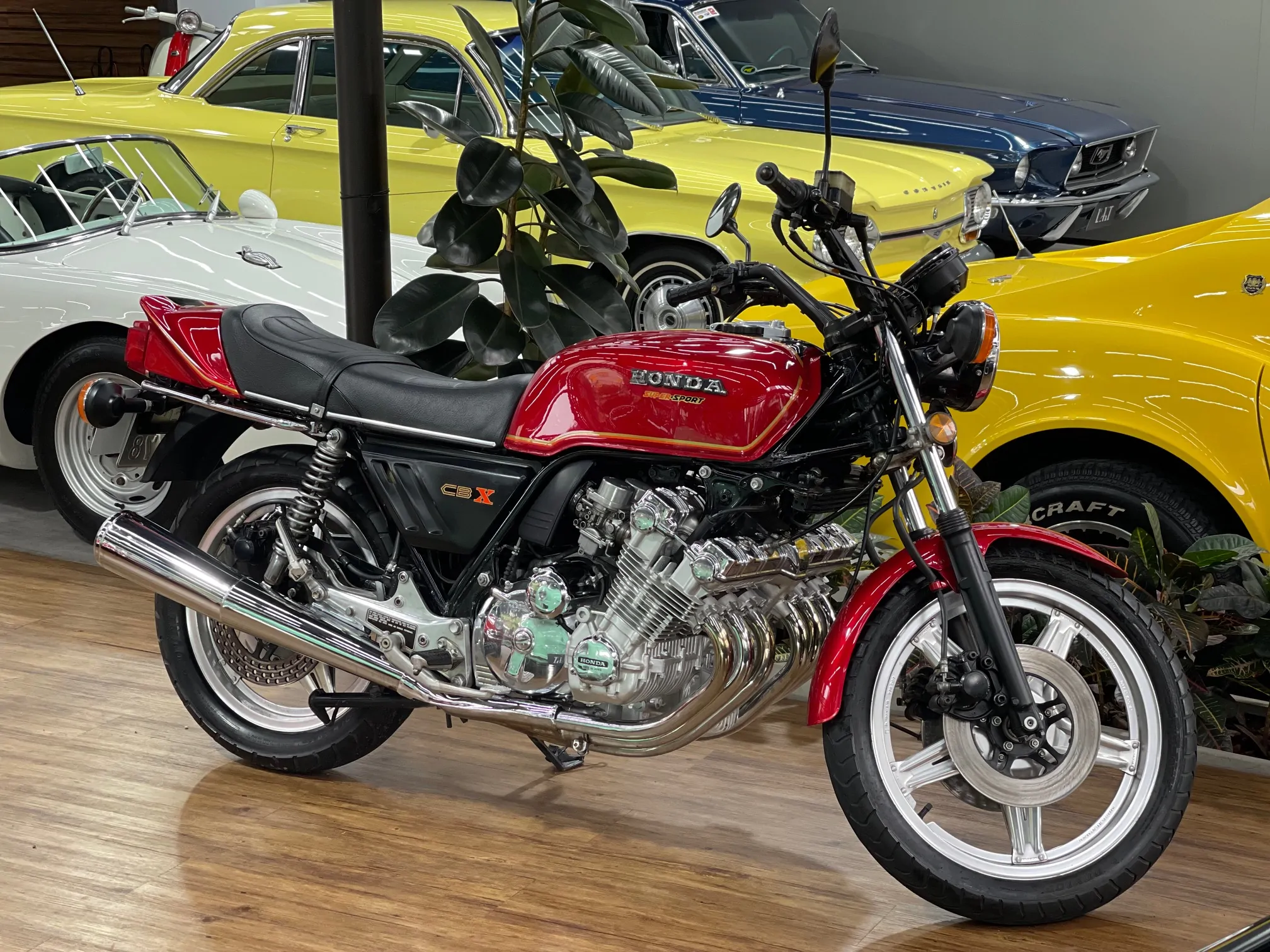 Honda CBX 1050 1979 - Sinfonia Mecânica - Revista Moto Adventure