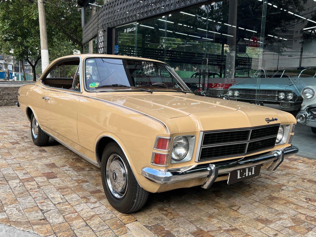 CHEVROLET OPALA opala-comodoro-1979-4-1-especial-saia-blusa Used - the  parking