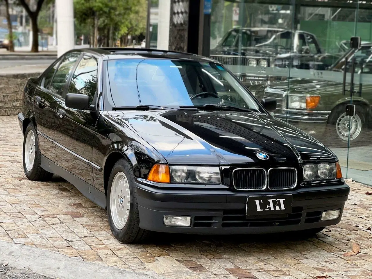 BMW 325i - 1992