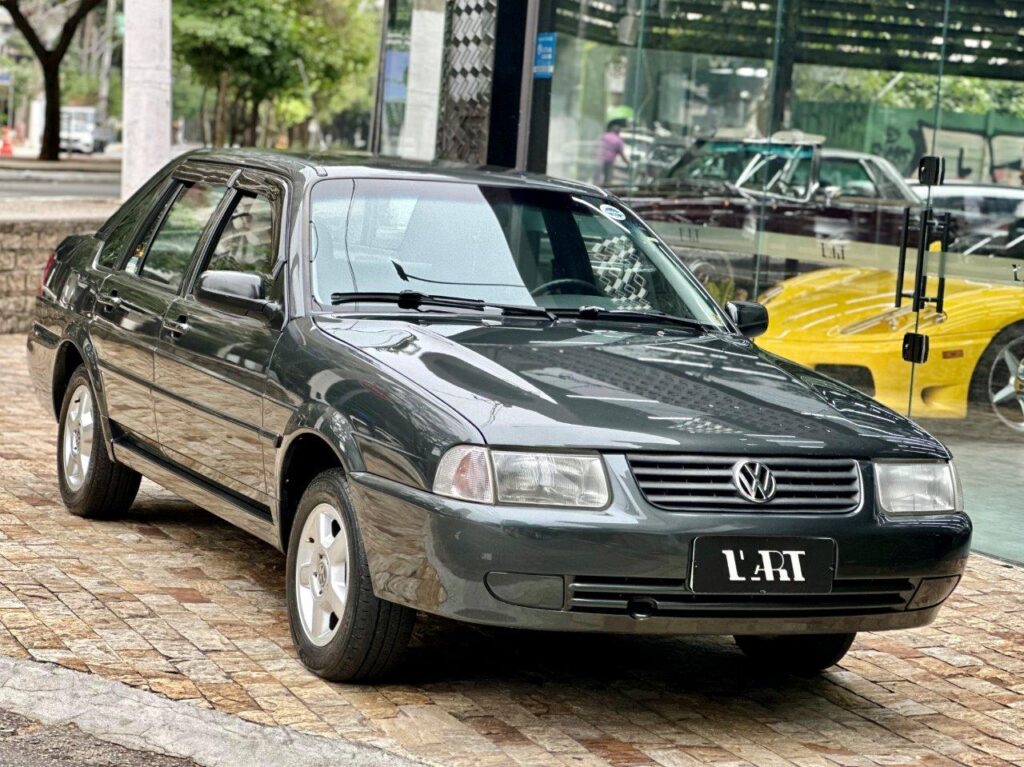 VW SANTANA - 1999