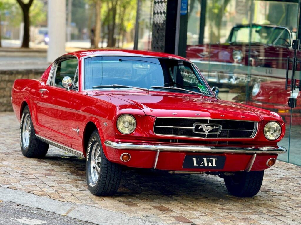 FORD MUSTANG FASTBACK - 1965