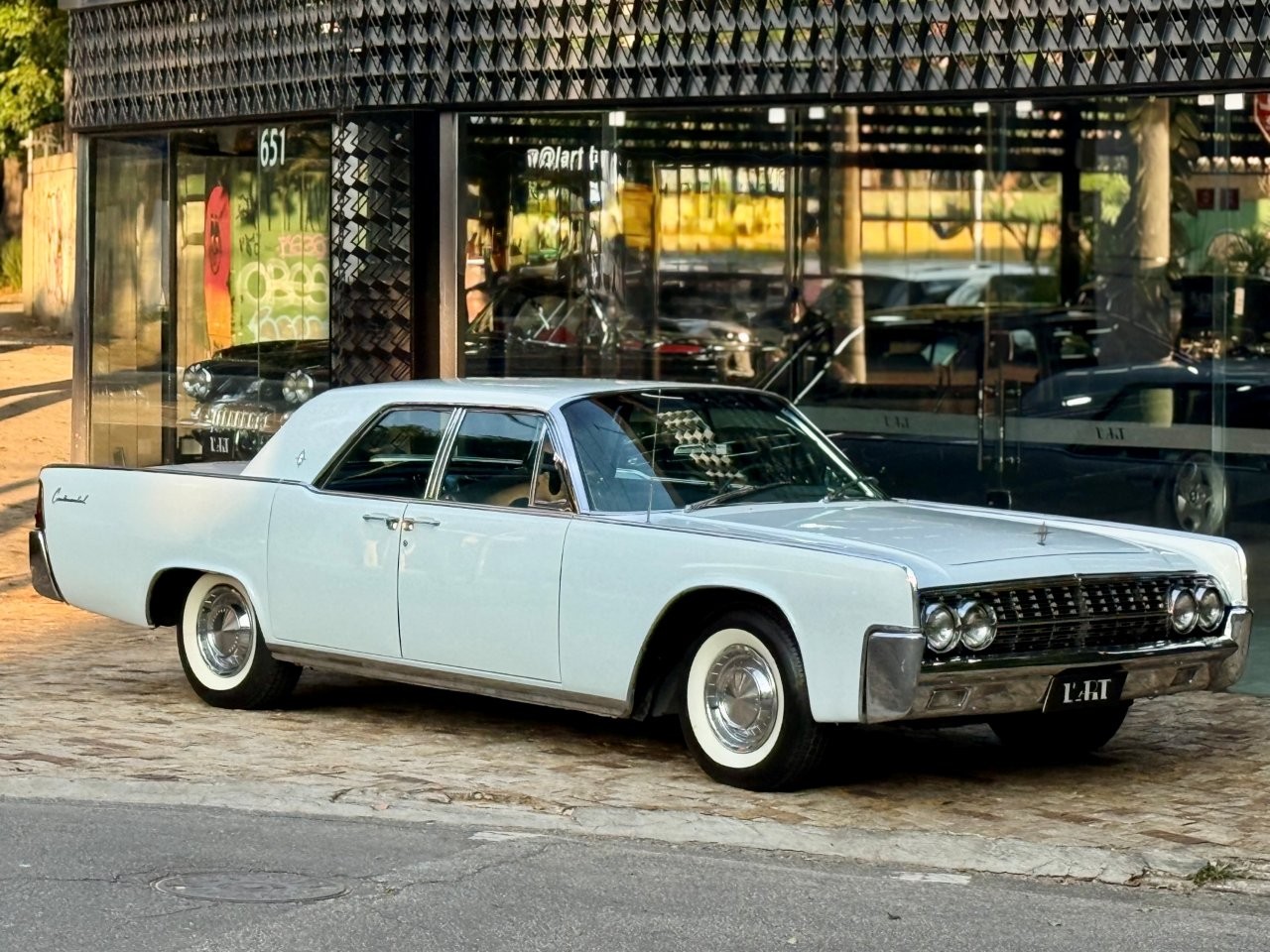LINCOLN CONTINENTAL - 1963 - L'ART
