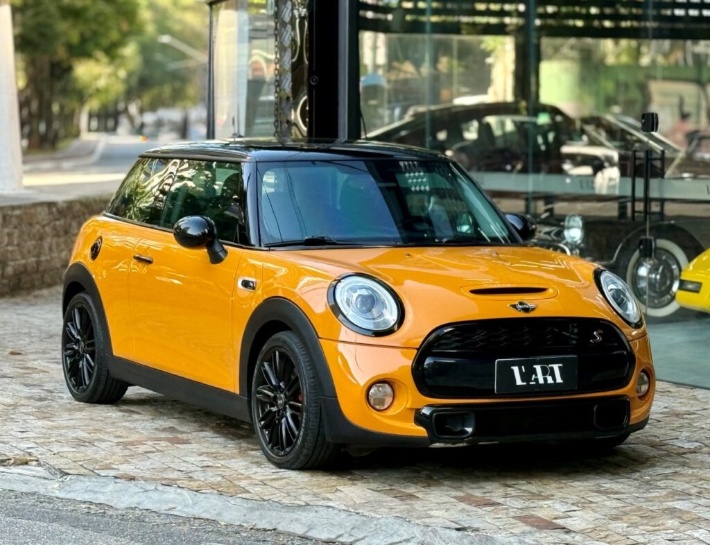 MINI COOPER 2.0 S TURBO MANUAL - 2015
